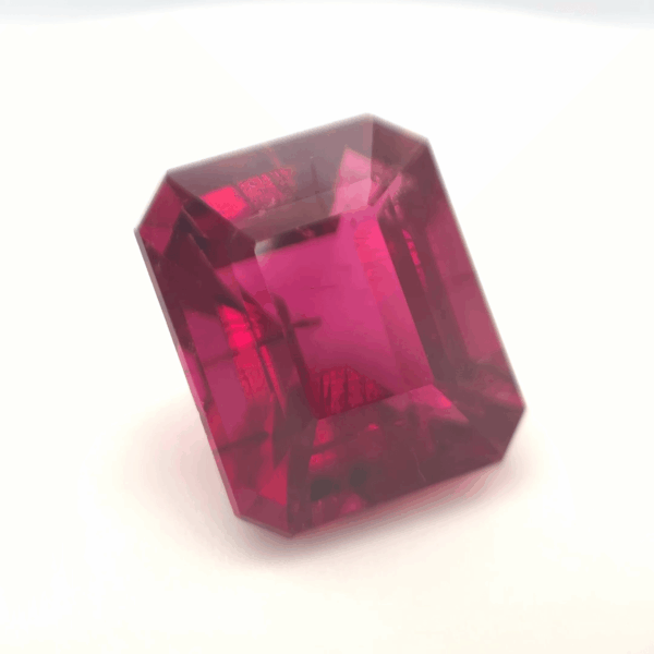Rubellite taille émeraude 5.55ct