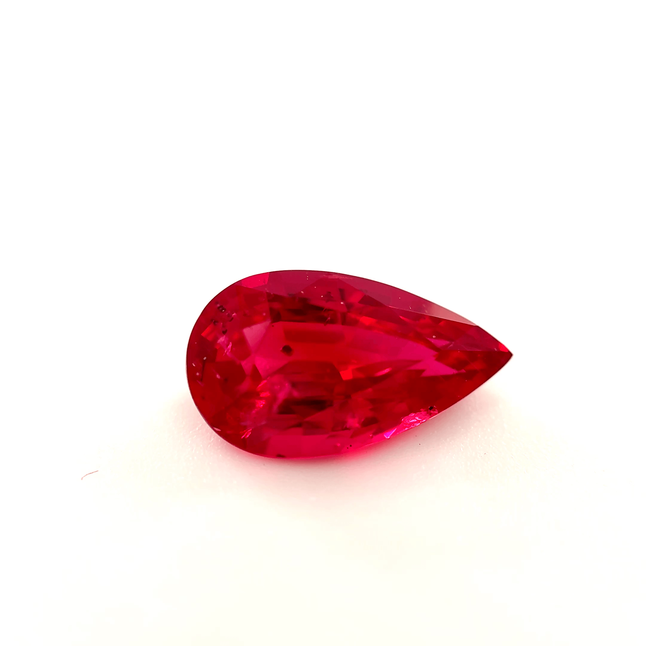 Rubis poire 2.01ct