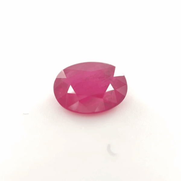 Rubis rose Birman ovale 1.48ct