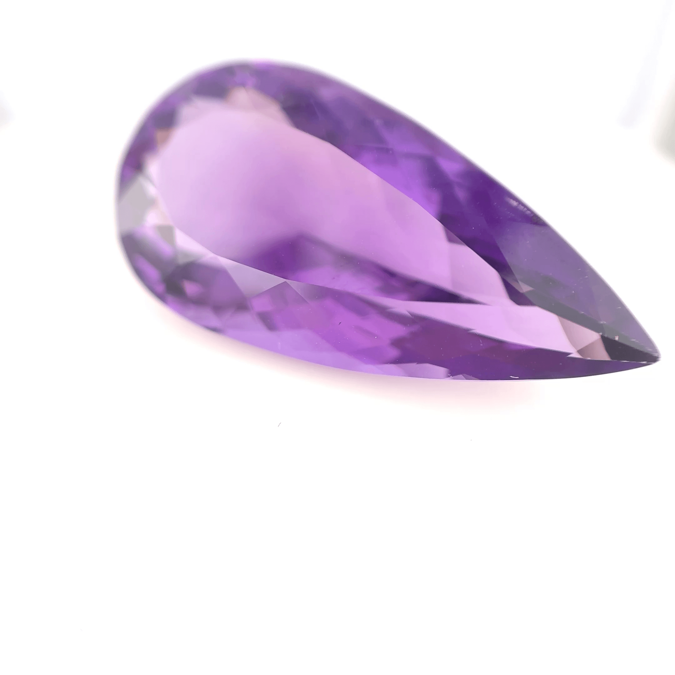 Améthyste poire 35,91ct