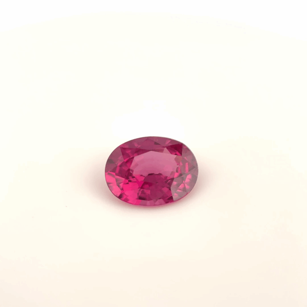 Grenat Rhodolite ovale 1,46ct