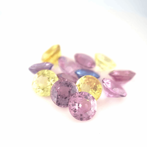 Lot 13 Saphir fancy rond 10,88ct