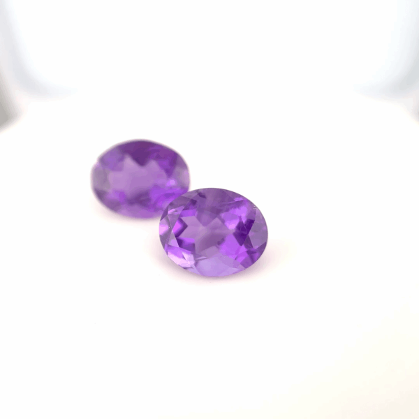 Lot 2 Améthyste ovale 4,95ct