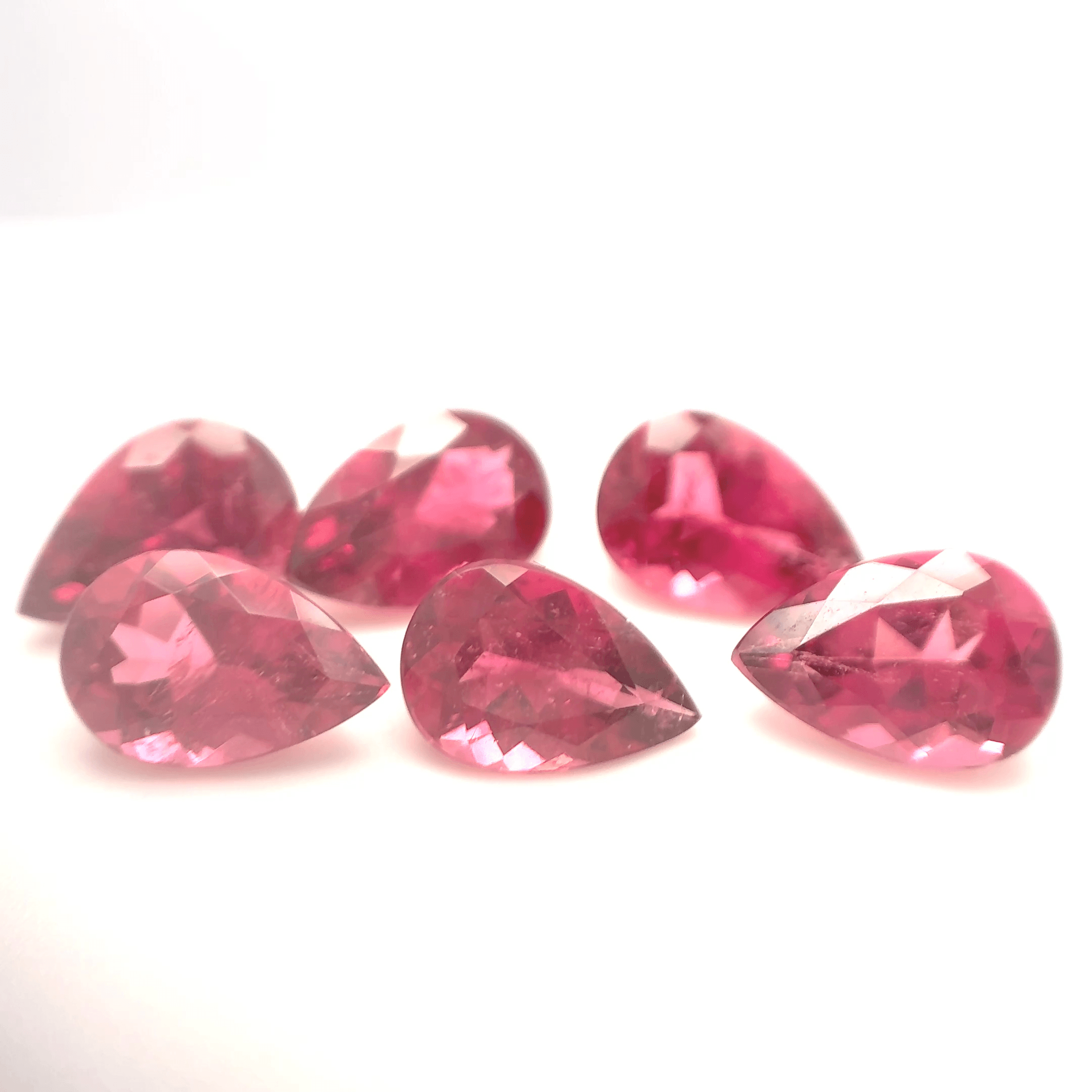 Lot 6 Rubellites poire 7,75ct