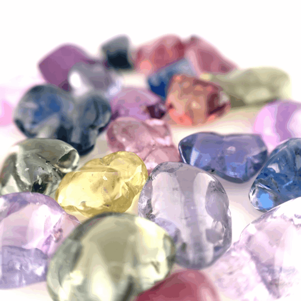 Lot Saphirs bruts polis 148,72ct