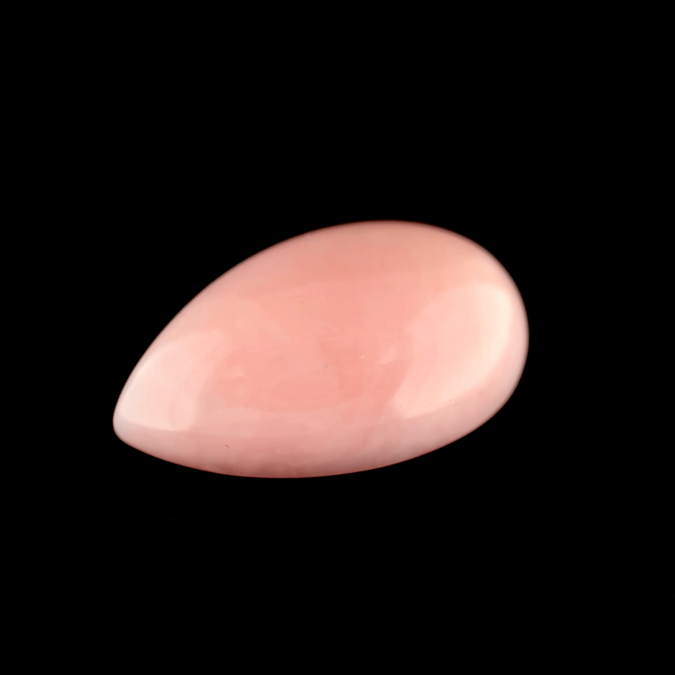 Opale rose cabochon poire 8,50ct