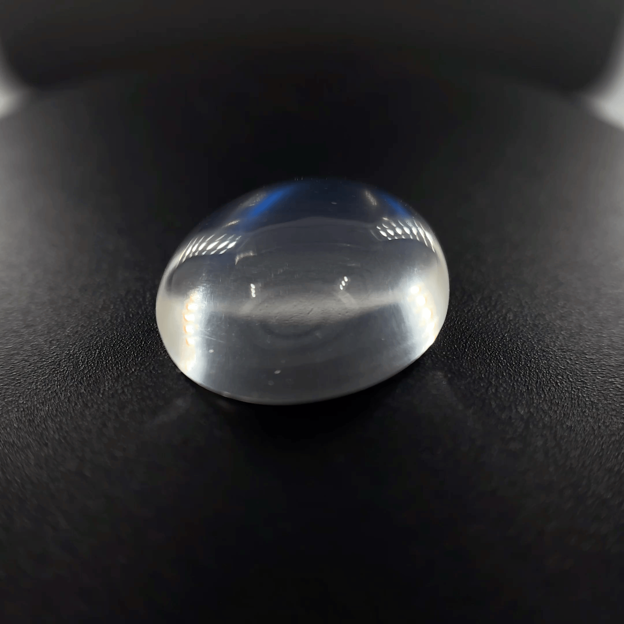 Pierre de Lune cabochon 7,22ct