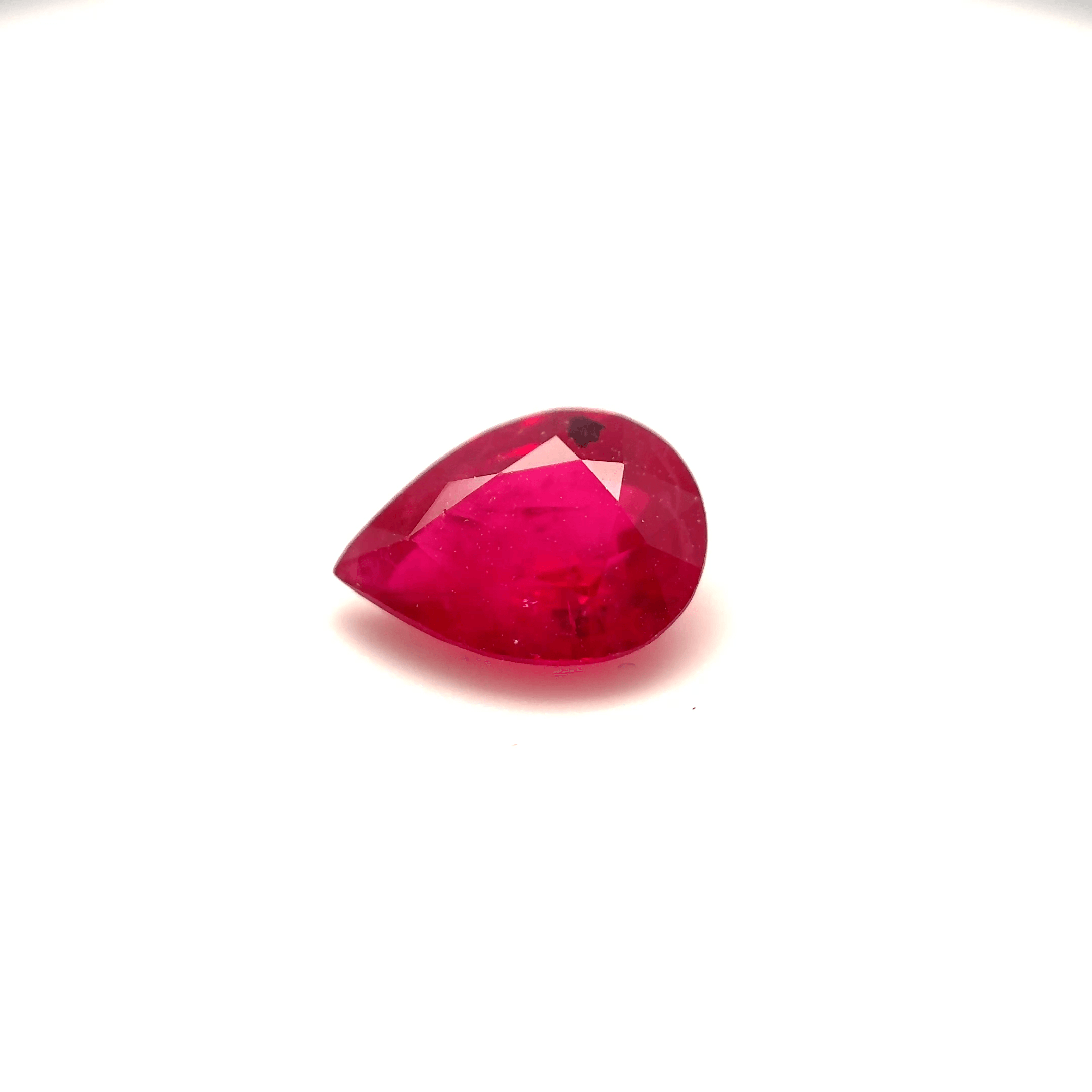 Rubis poire 1,42ct