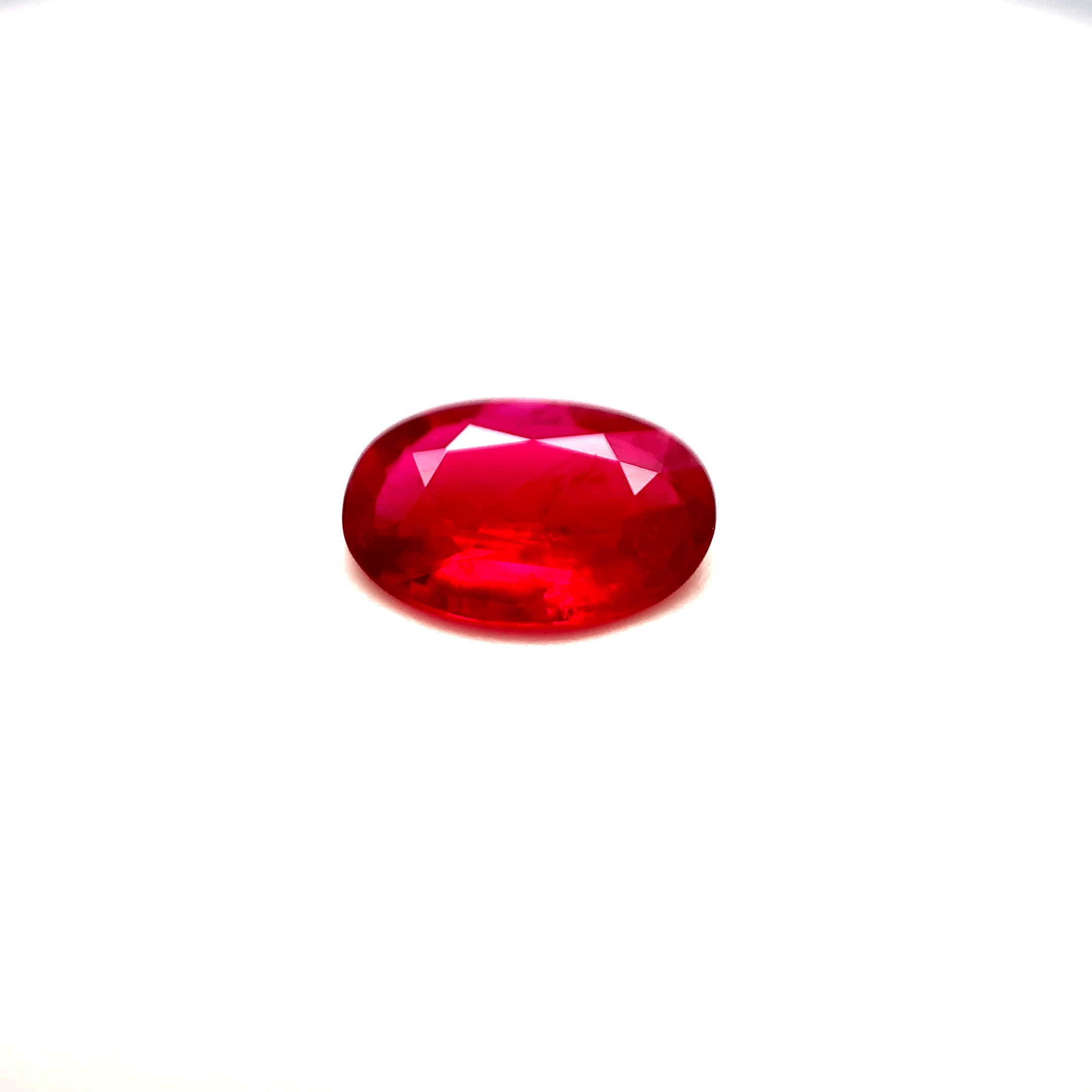 Rubis ovale 0.71ct