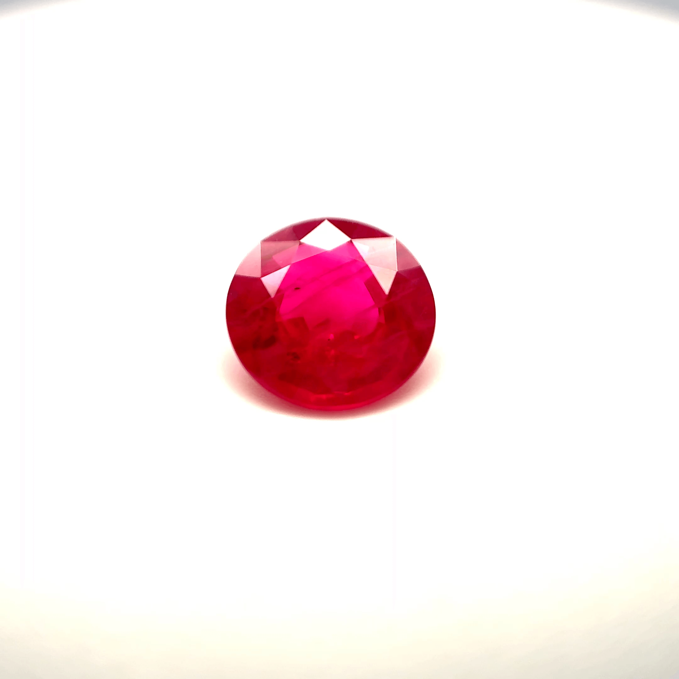 Rubis Birman rond 1.57ct
