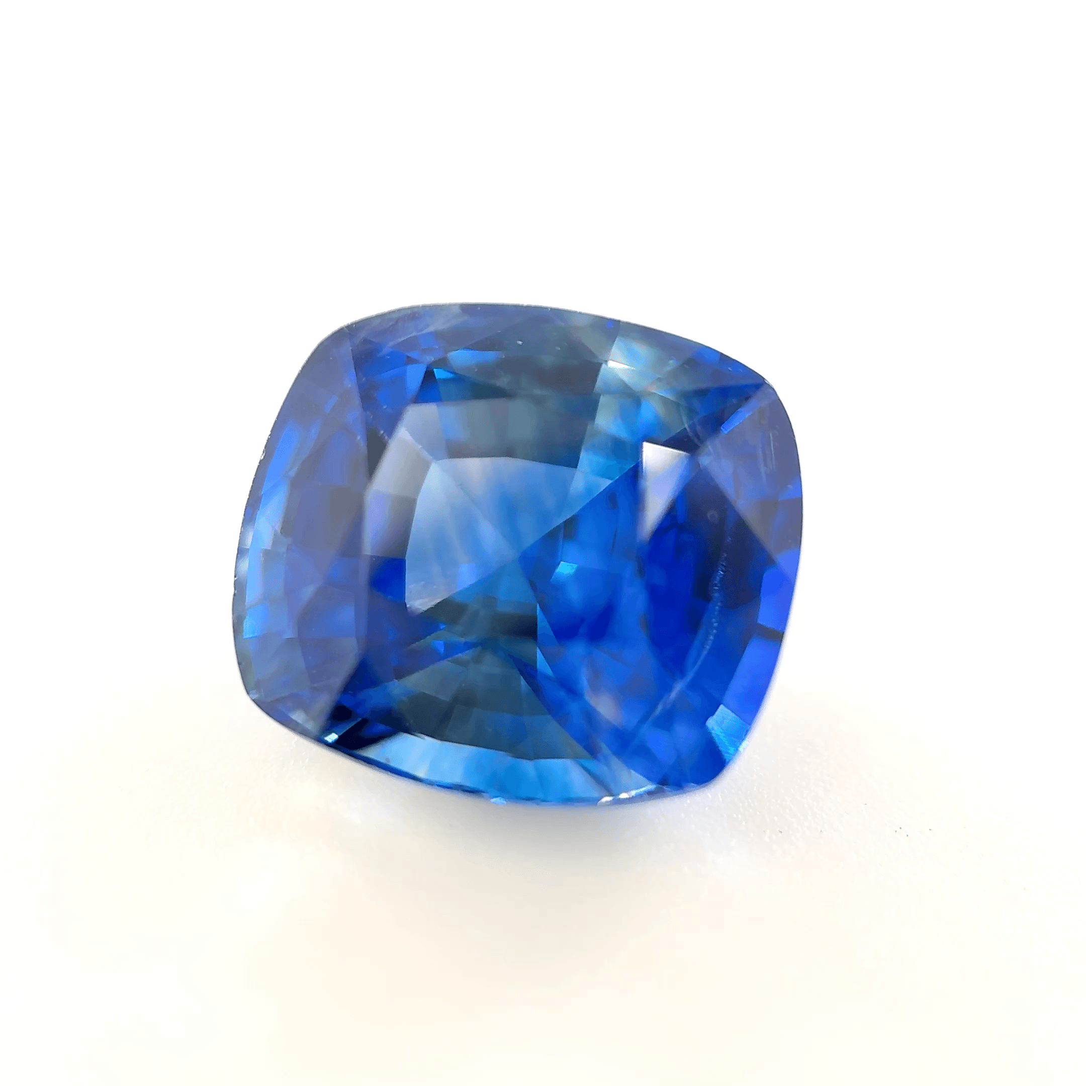 Saphir coussin 5.31ct