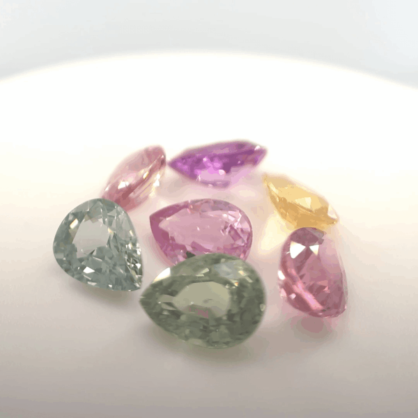 Lot 13 Saphir fancy poire 11,54ct