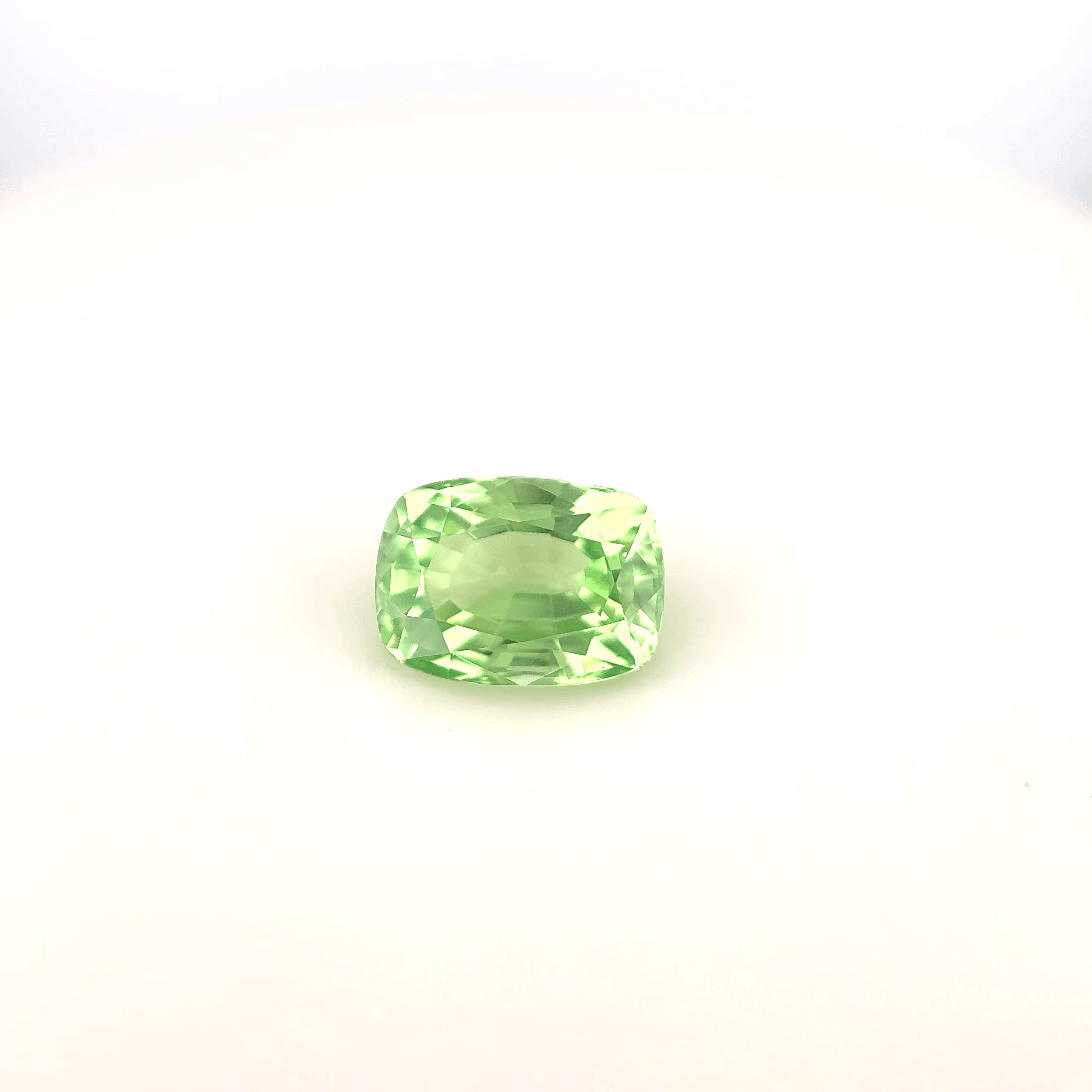 Tsavorite coussin 2,29ct