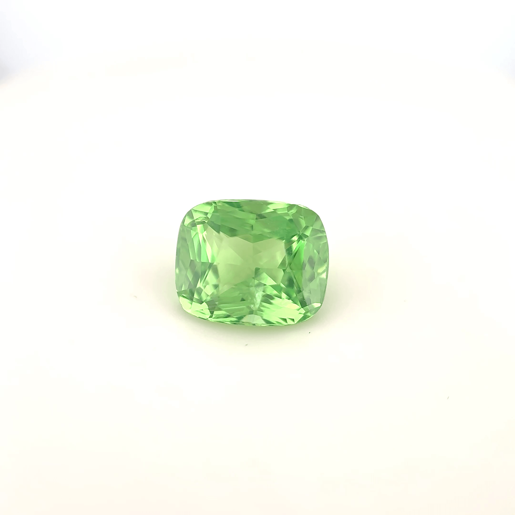 Tsavorite coussin 3,13ct