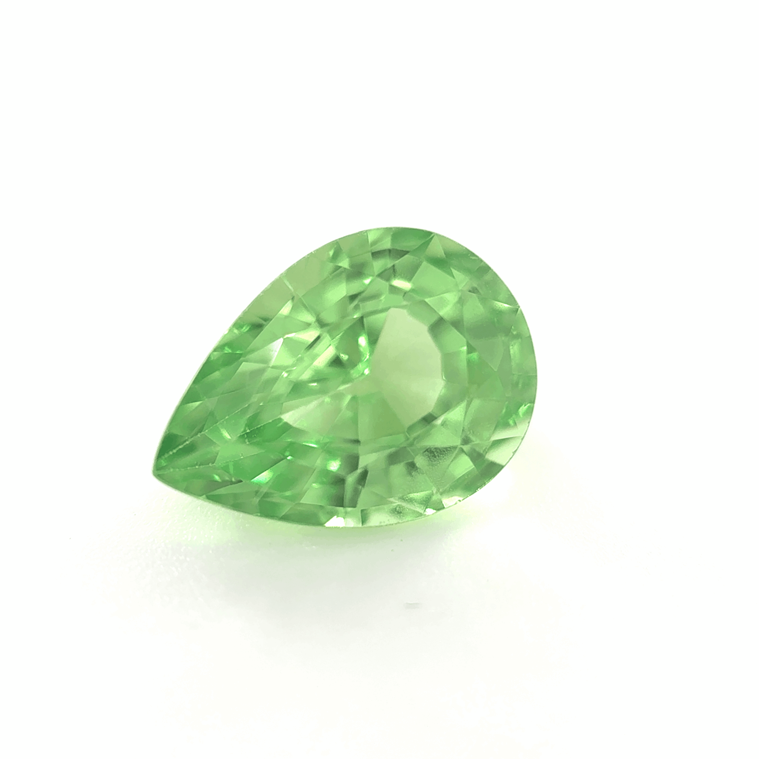 Tsavorite mint poire 2.14ct
