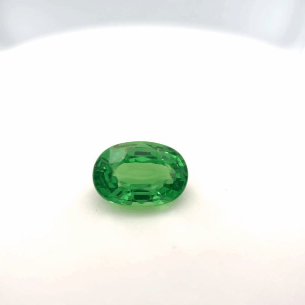 Tsavorite ovale 1.63ct